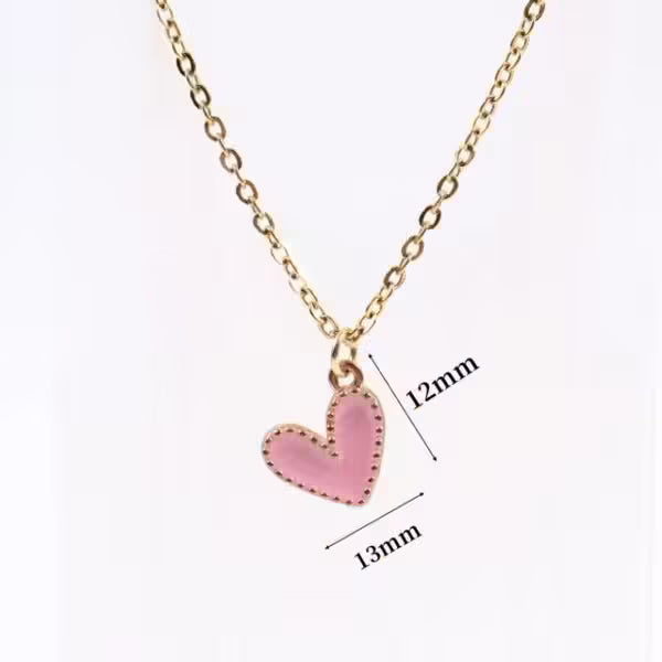 قلادة نسائية على شكل قلب ملون (EGN025)