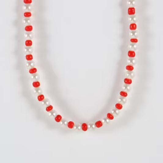 قلادة من الخرز الملون مصنوعة يدويًا بطول 6 مم للنساء (EGN147)