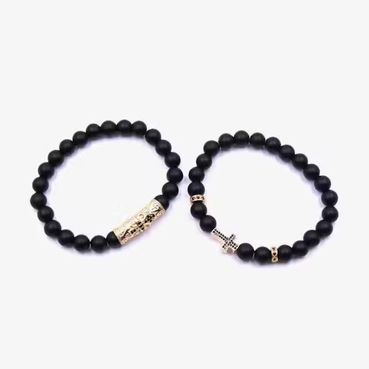 مجموعة أساور من الحجر الطبيعي المتقاطع باللون الأسود (EGBT221) 