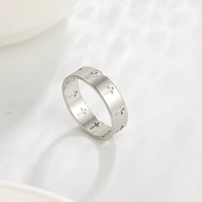 Cross Unisex Ring (EGR018)