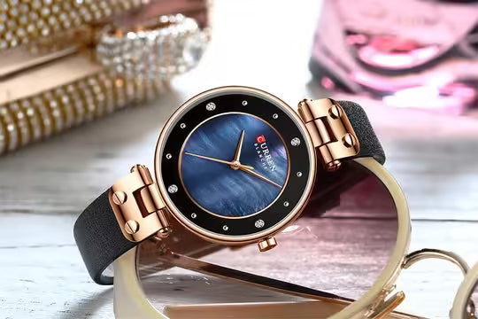 Montre en cuir élégante Curren pour femmes (CU 9056L)