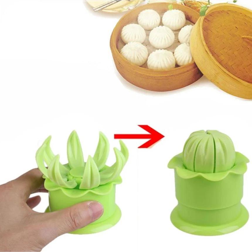 Machine à brioches vapeur manuelle en couleur avec moule à brioches vapeur