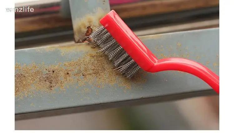 Brosse de nettoyage pour plaque de cuisson