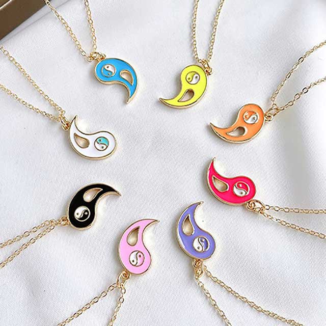 half yin yang sign pendant women necklace egn103 featured img