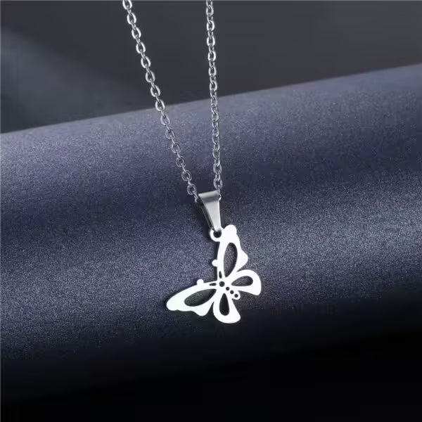 Collier ras du cou avec pendentif papillon creux pour femme (EGN152)