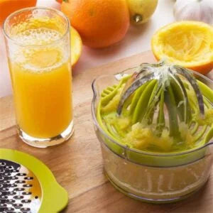 عصارة حمضيات يدوية متعددة الوظائف ومجموعة مبشرة - عصارة ليمون وبرتقال وفواكه مع كوب قياس