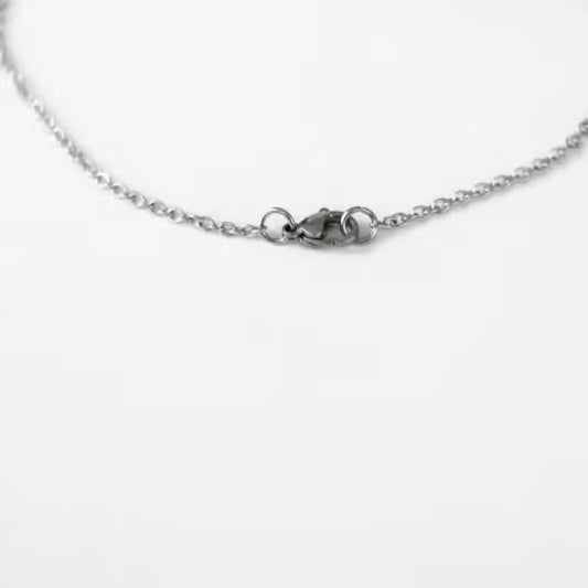 قلادة رجالية على شكل ورقة شجر (EGN020)