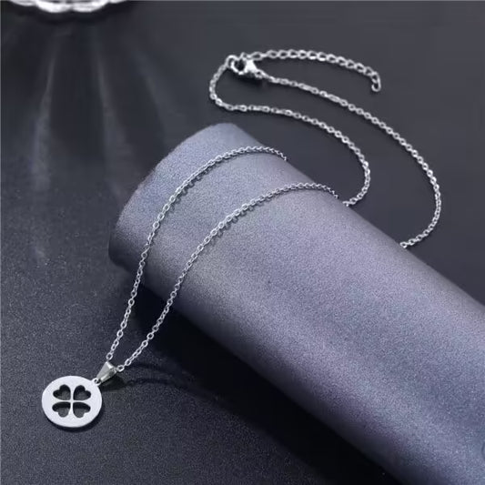 Leaf Pendant Unisex Necklace(EGN176)