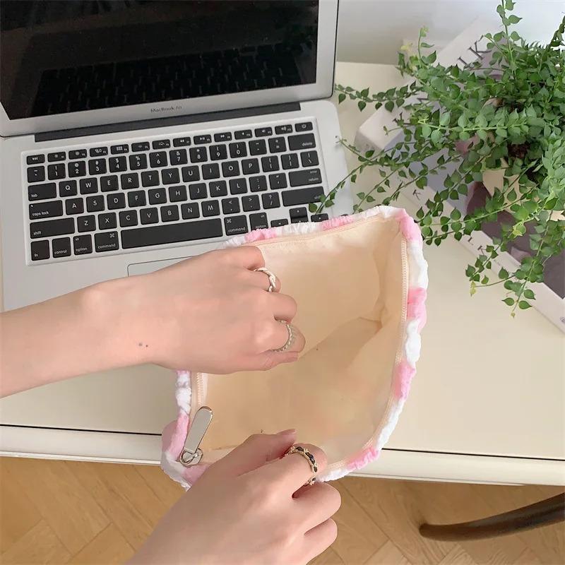 Pochette cosmétique en fil à bulles aux couleurs de bonbons (EGB204)