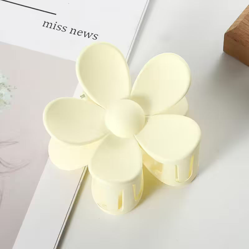 New Korea Flower Shape Hair Claw Clips Candy Color Crab Hair Claws for Women Ponytail Holders & Hairpins | Ladies Headwear Accessories