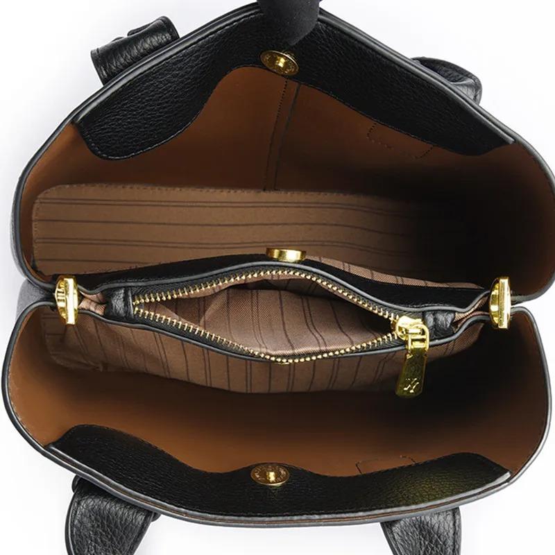 Women's Classic Black Shoulder Bag (EGB229)