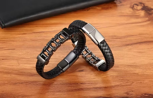 Bracelet en cuir pour homme en acier inoxydable à motif chaîne de vélo (EGBT109)