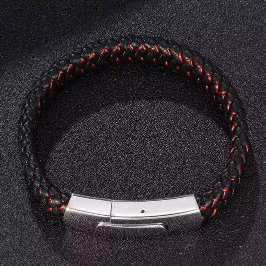 سوار جلدي رجالي بقفل مستطيل باللونين الأسود والأحمر (EGBT104)