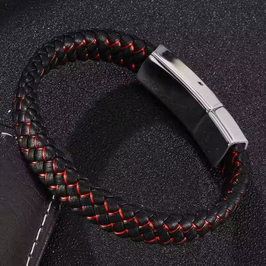 سوار جلدي رجالي بقفل مستطيل باللونين الأسود والأحمر (EGBT104)