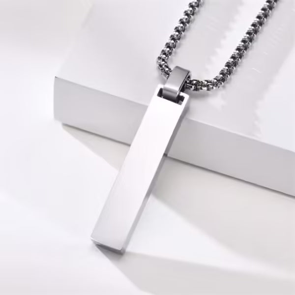 قلادة مستطيلة من الفولاذ المقاوم للصدأ بأرقام رومانية (EGN052)