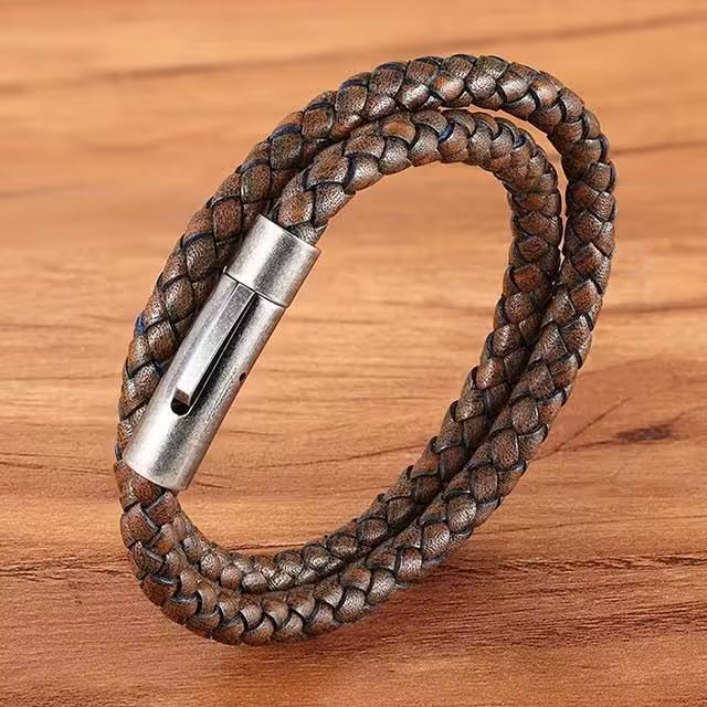 سوار جلدي مزدوج الطبقات للرجال بمشبك فضي (EGBT090)