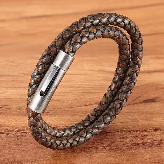 سوار جلدي مزدوج الطبقات للرجال بمشبك فضي (EGBT090)