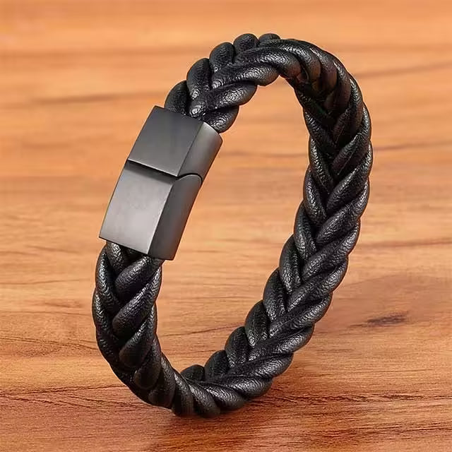 Bracelet en cuir noir simple avec boucle magnétique (EGBT154) 