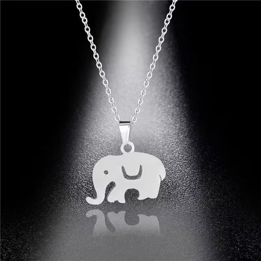 Simple Elephant Pendant Necklace(EGN173)