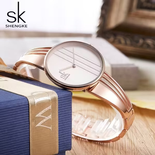Montre femme SK en acier inoxydable (K0062)