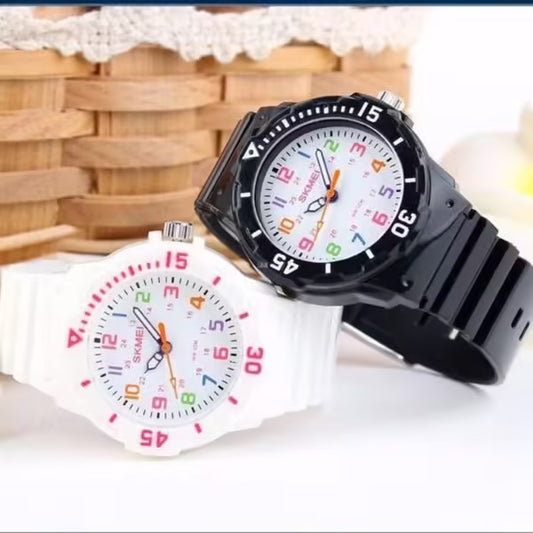 SKMEI Kids Analog Silicone Strap Watch (1043)