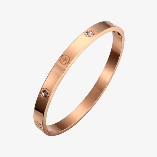 سوار نسائي من الفولاذ المقاوم للصدأ مرصع بالزركون (EGBT354)