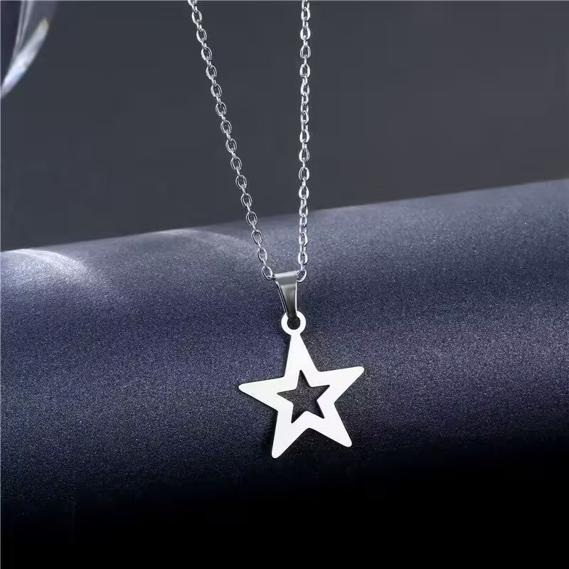 Star Pendant Unisex Necklace(EGN168)