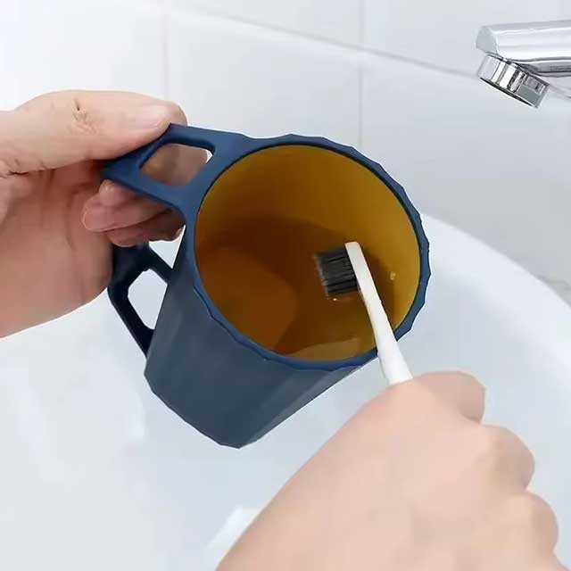 Stylish Tooth-Brushing Cups – Large Capacity PP Plastic Water Mugs for Bathroom & Household Use