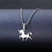 Collier pendentif licorne pour femme (EGN175)