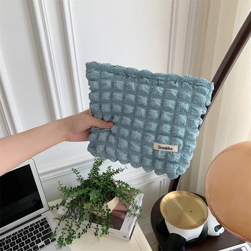 Pochette cosmétique en fil à bulles aux couleurs de bonbons (EGB204)