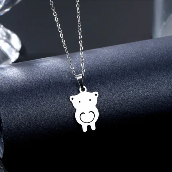 Cute Pig Pendant Women Necklace (EGN202)