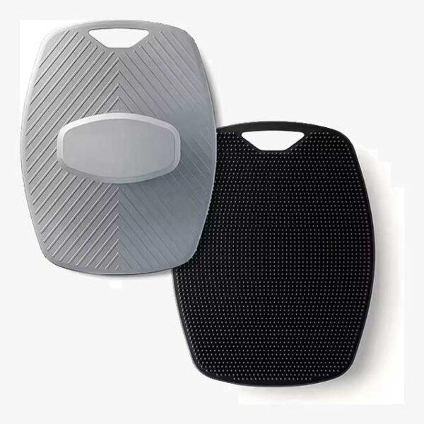 1pc Soft Silicone Exfoliating Brush – Manual Body Cleansing Scrubber for Gentle Massage, Shower Bath Brush for Men