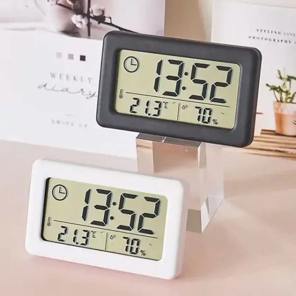 Digital Hygrometer Clock – Battery-Powered 12/24H Timepiece with Temperature & Humidity Display for Home & Office