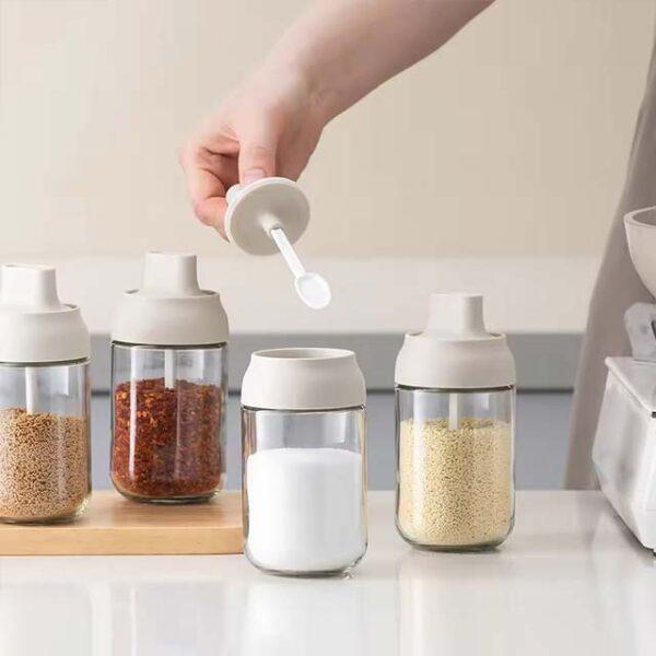 WMMO Spice Jar Set with Lid – Herb & Condiment Storage Tins with Spoon & Sealed Container for Seasonings