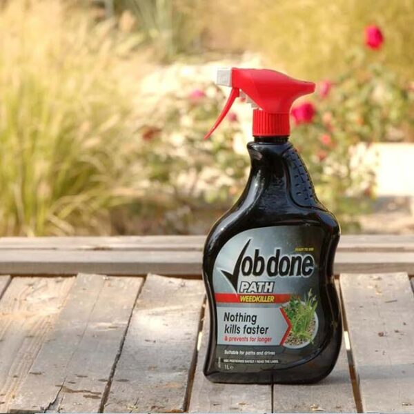 Job Done 86600009 Black 1L Ready-To-Use Weedkiller for Paths, Patios & Driveways – 3-Month Long-Lasting Weed Protection