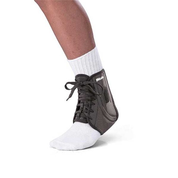 Mueller ATF 2 Ankle Brace