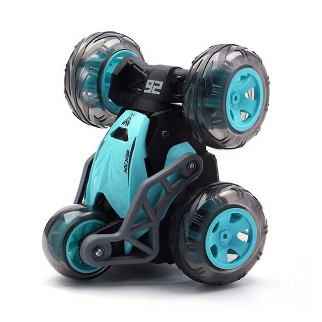 Five wheel stunt